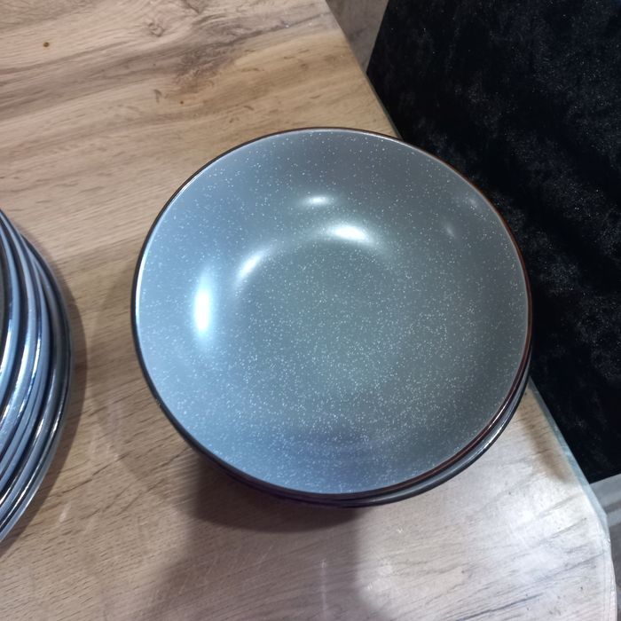 Продам сервиз чайно- столовый 34 в 1