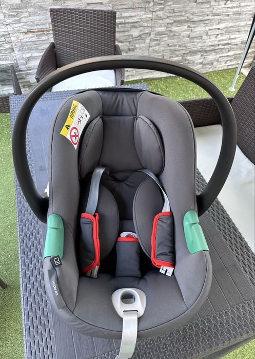 Кошница за кола Cybex Aton B2 i-Size