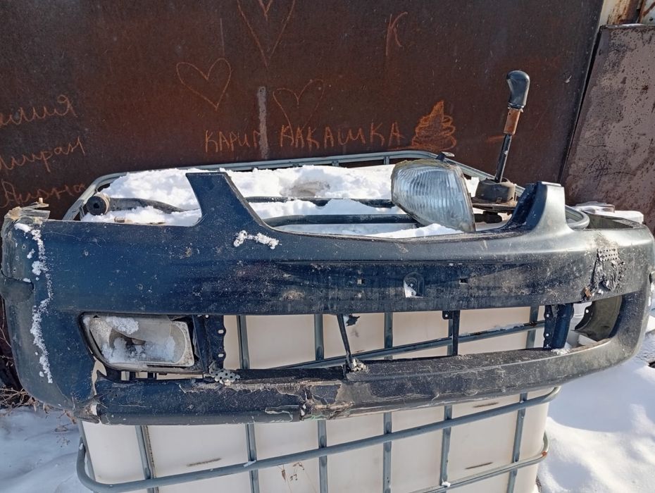 Продам запчасти на мазду 323 bj