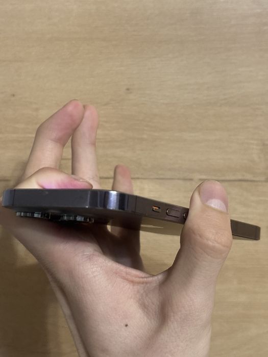 Iphone 14 pro purple