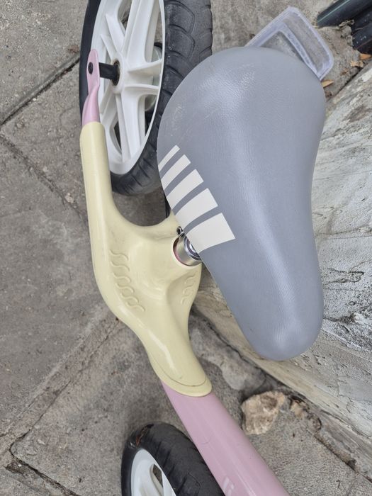 Баланс колело Lionelo Arie
Колело за баланс Розово - Lionelo Arie