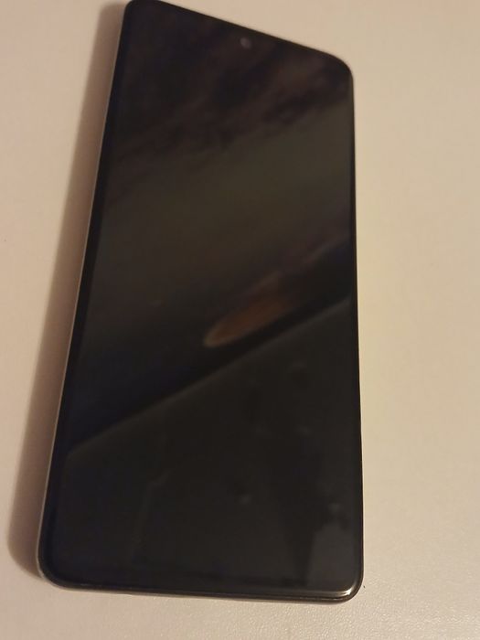 Samsung a51 (4/64) в отличном состоянии