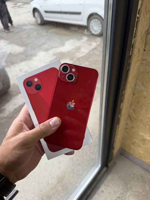 Iphone 13 память 128гб в идеальном состояний