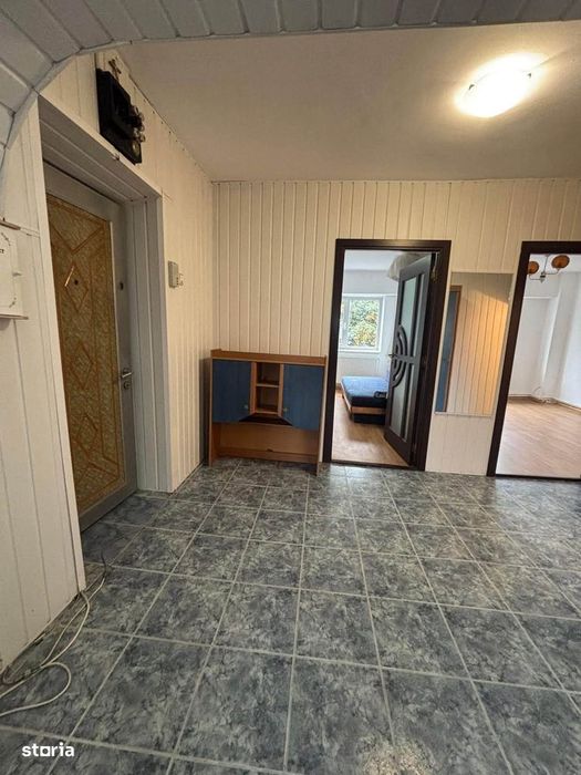 De vanzare apartament decomandat cu 3 camere,2 balcoane,78mp,79900euro
