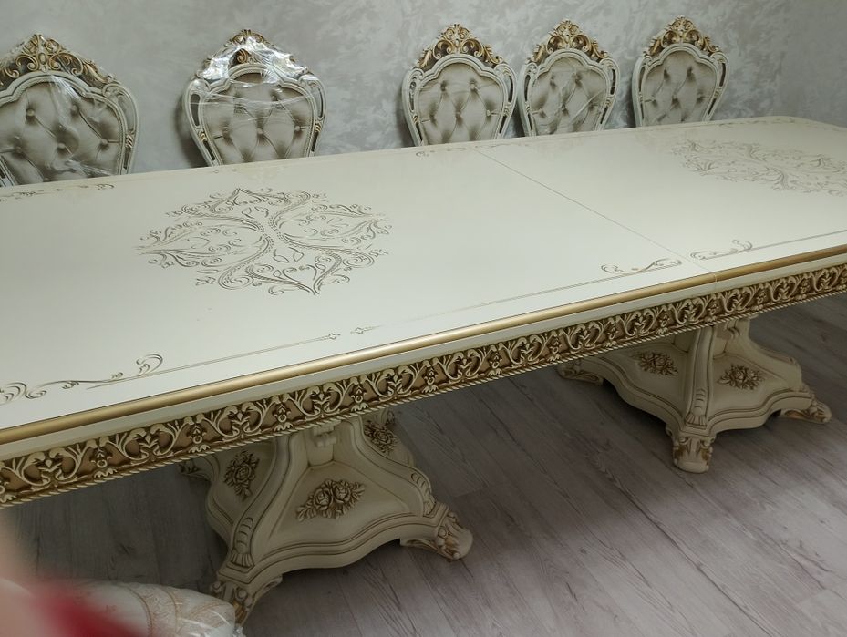 продам стол со стульями