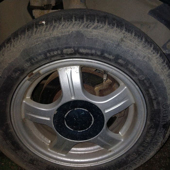 Прадаю диски с покрышками без камера