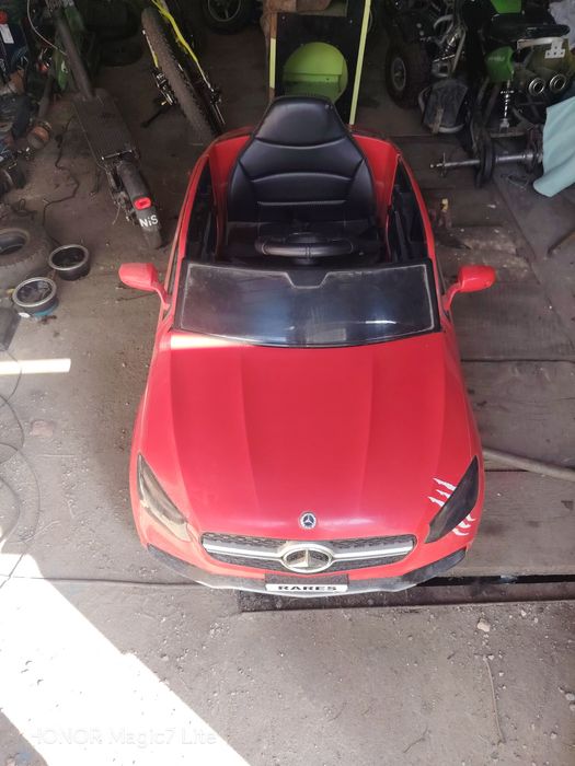 *Mașinuța electrica(Mercedes)                              trotineta