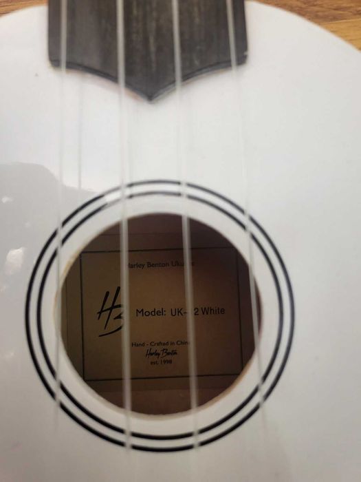 Укулеле с калъф - чисто нови