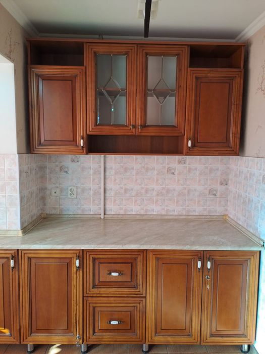 Продаем кухонный гарнитур