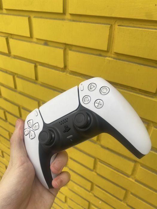 Новый геймпад от PlayStation 5