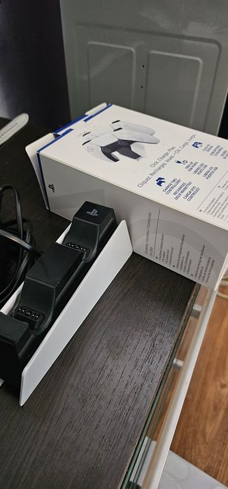 Зарядная станция - Sony Paystation 5