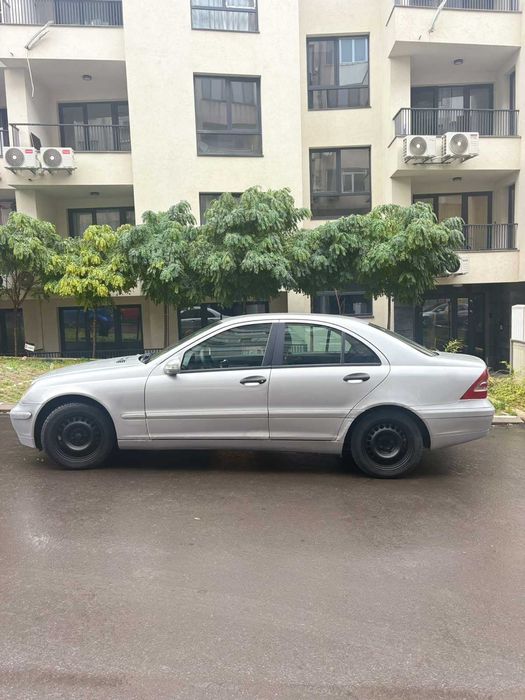 Mercedes-Benz C 180