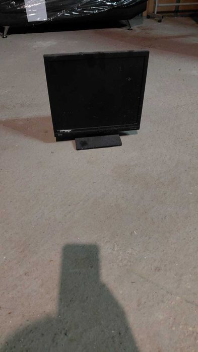 Мониторы в комплекте б/у