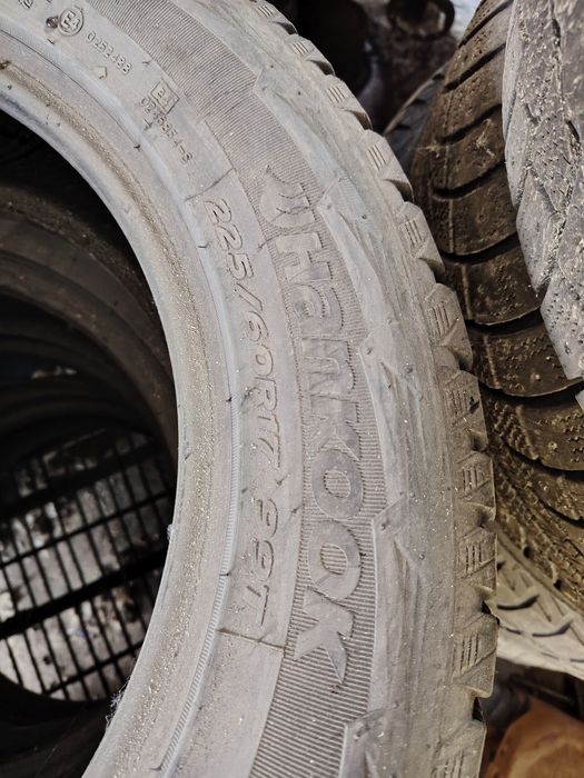 Продам шины R 17