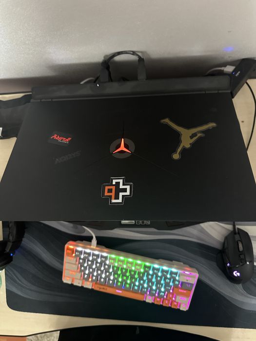 Laptop Lenovo Legion Y7000