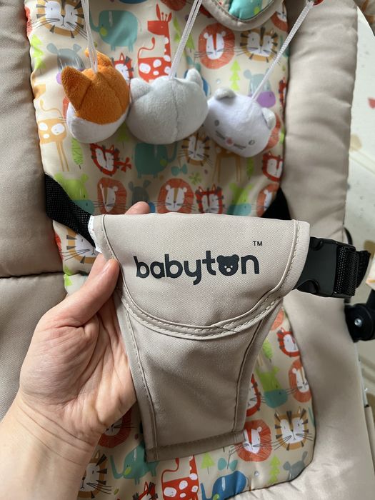 Шезлонг детский babyton