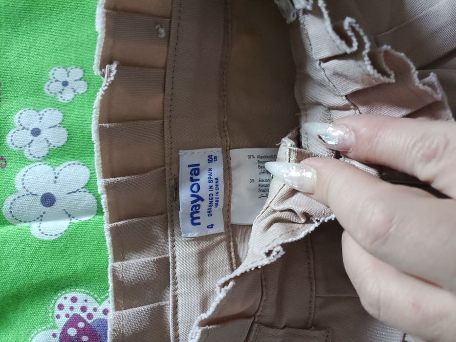 Продам пакет вещей на девочку от 3 до 4 лет