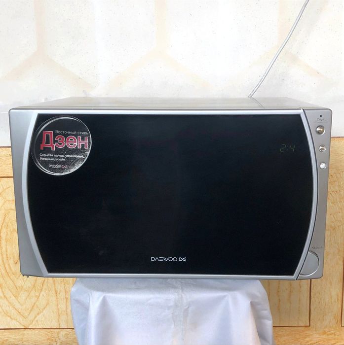 Микроволновая печь. 23л.