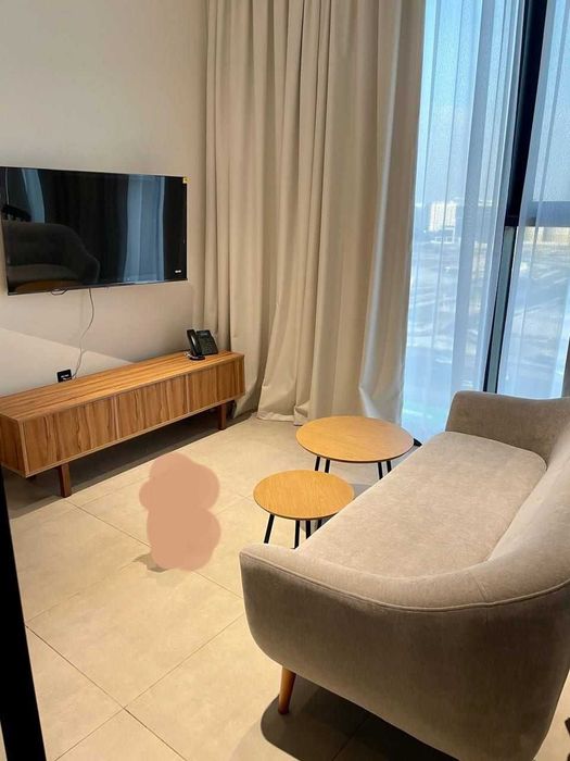 Сдается просторная 1-х комнатная квартира на Ц 5,  1/8/12. Р5