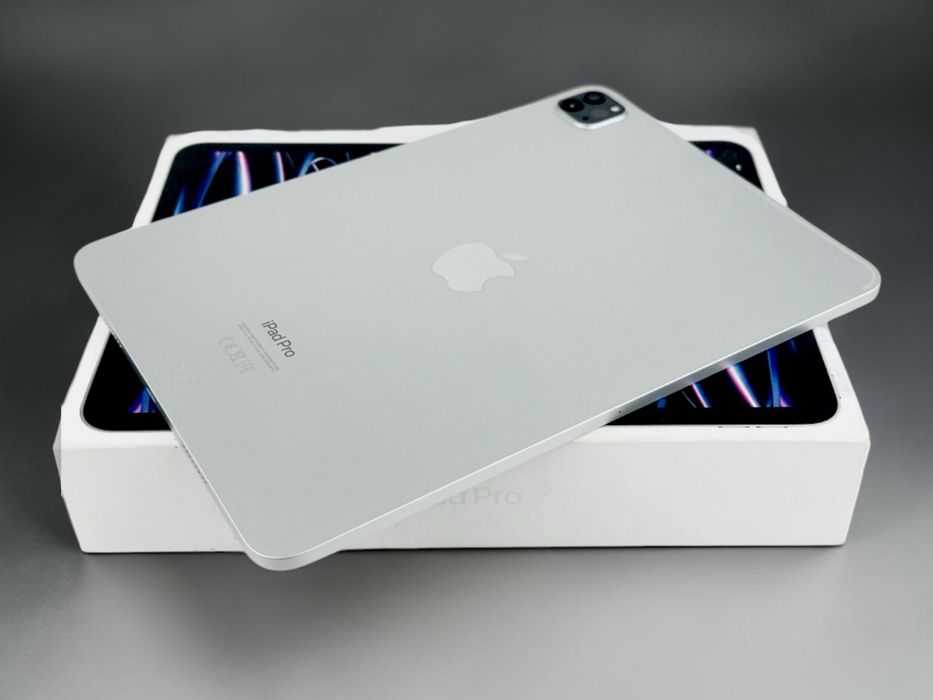 Apple iPad Pro 11 M2 4th Gen WiFi 128GB Silver Перфектен! Гаранция!