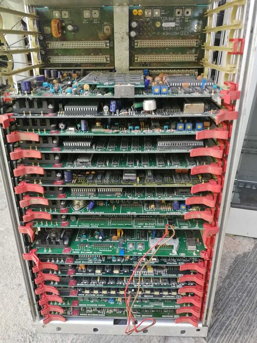 Контройлери 16 на брой 2 кутии