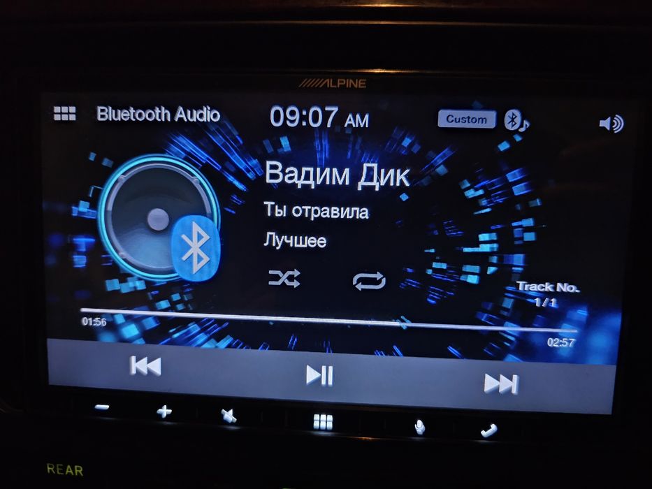 Продам магнитафон alpine iLX-W650BT