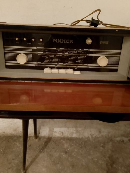 Срочно продам Радиолу