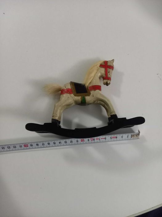 Jucarie cal lemn vintage