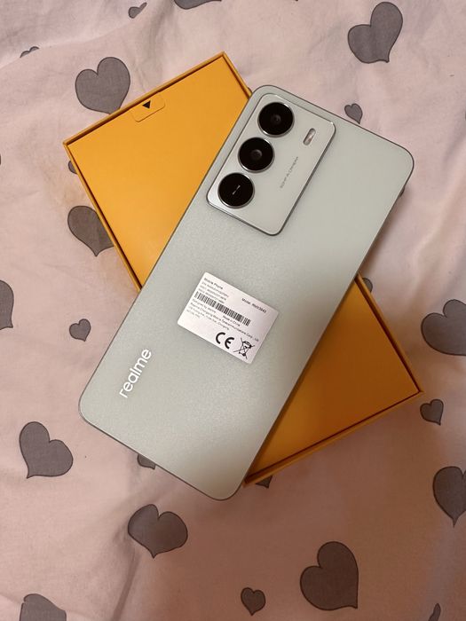 Продавам телефон Realme 14x 5G 128 gb