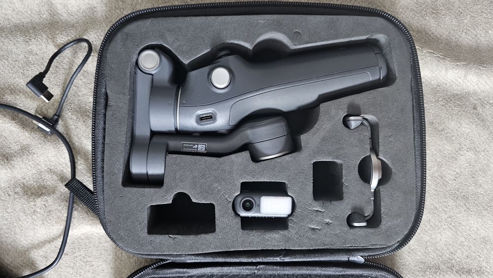 Продам стабилизатор DJI Osmo Mobile 7P