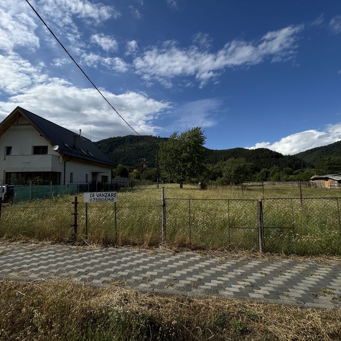 Teren de vanzare  , Pingarati (zona  lăngă primarie)