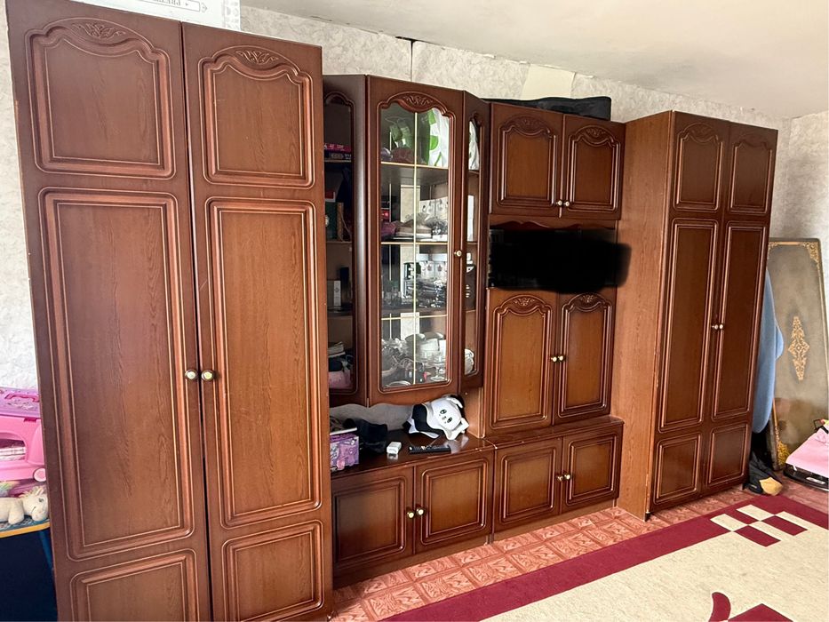 Продам стенку за 25000тг