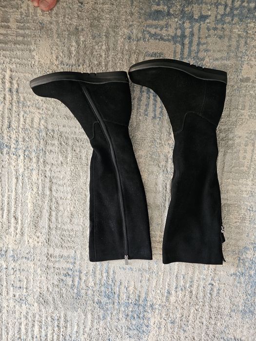 Абсолютно новые сапоги Kiara Benetti