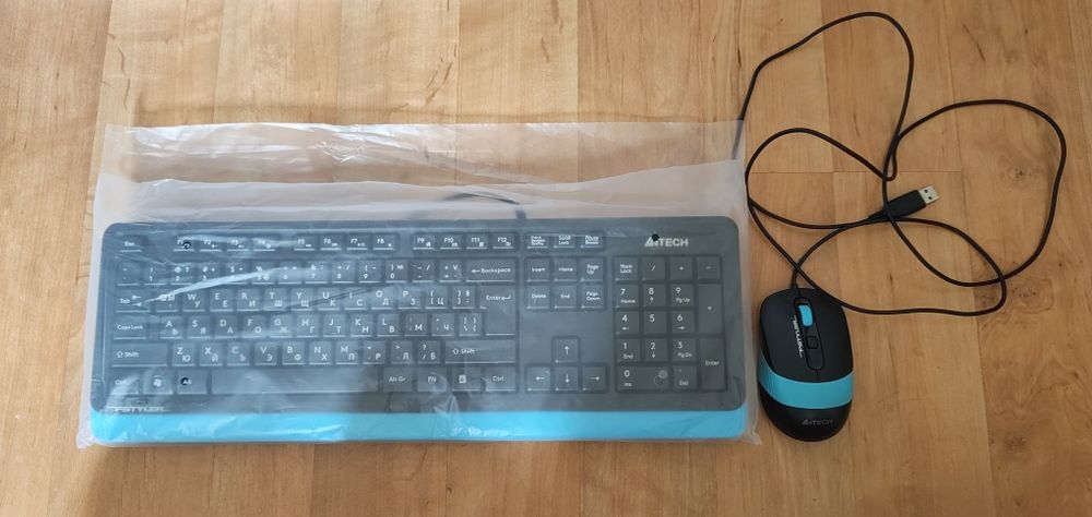 Комплект клавиатура и мишка A4TECH Fstyler F1010 с USB кабел