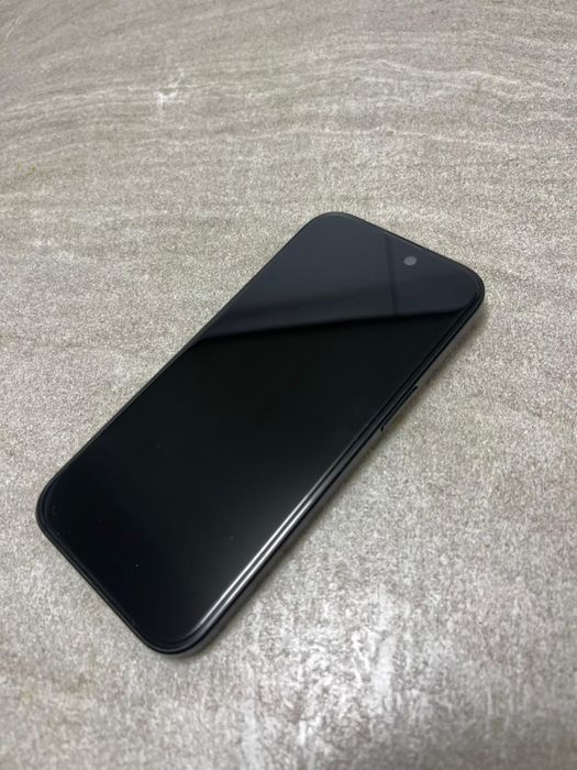 iPhone 15 с гаратией