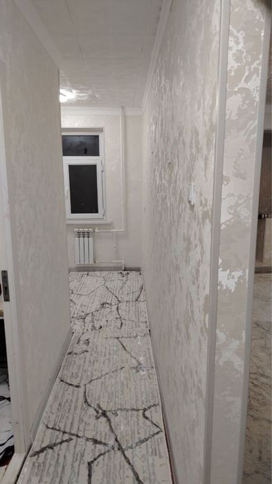 Срочно продается в чирчике 4 микрарайон
