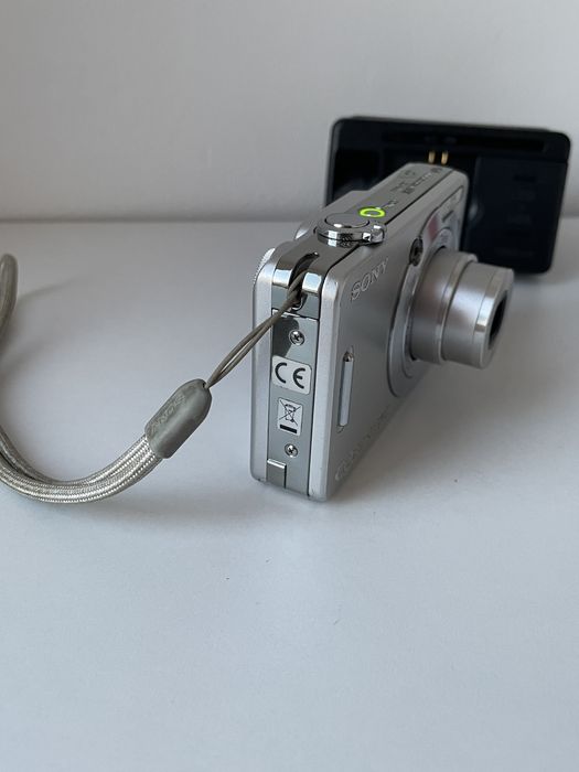 Aparat Foto Digital SONY Cyber-Shot DSC-W55 Silver 7.2 MP Senzor CCD 3x Optical Zoom