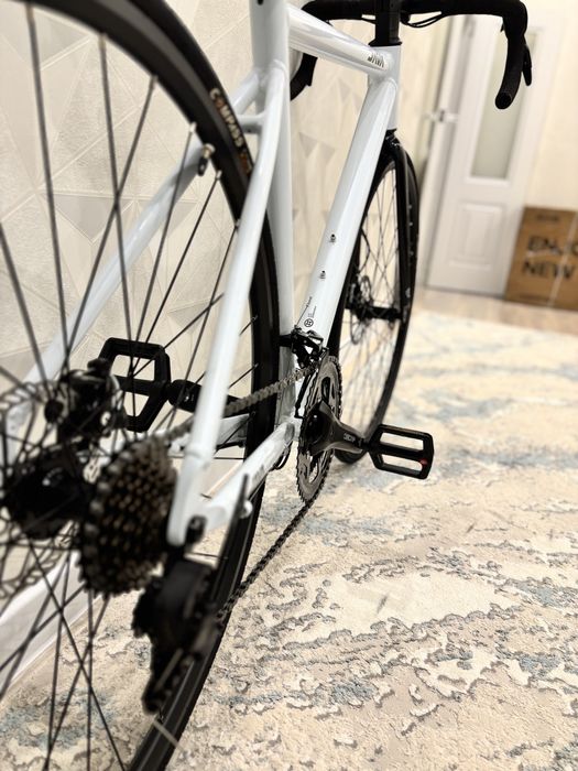 Шоссейный велосипед Java