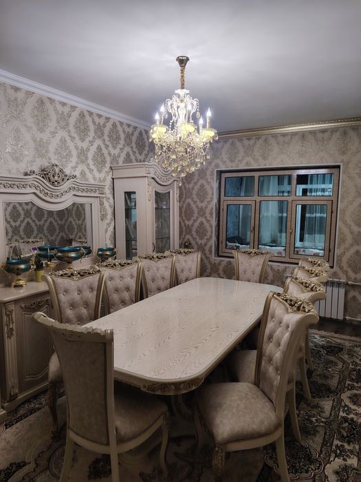 Срочно продам комод с пеналом в отличном состояние