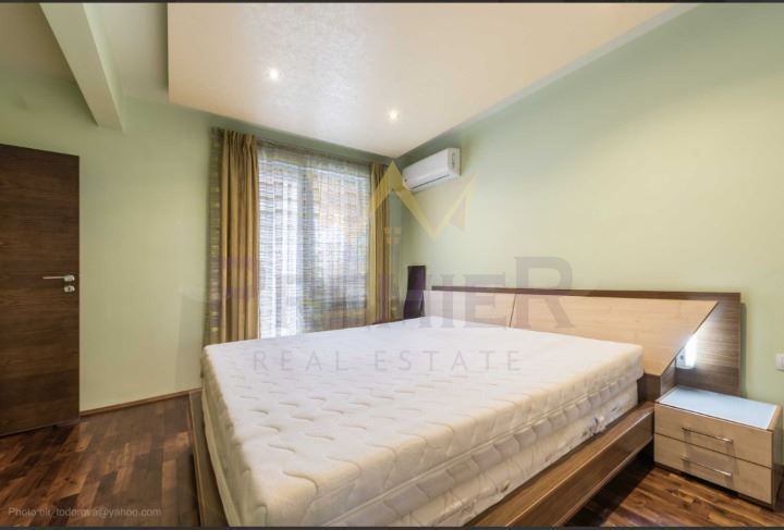 Дава се под наем Тристаен апартамент в Варна, Левски - 100 кв.м за 969 € - Снимка #10