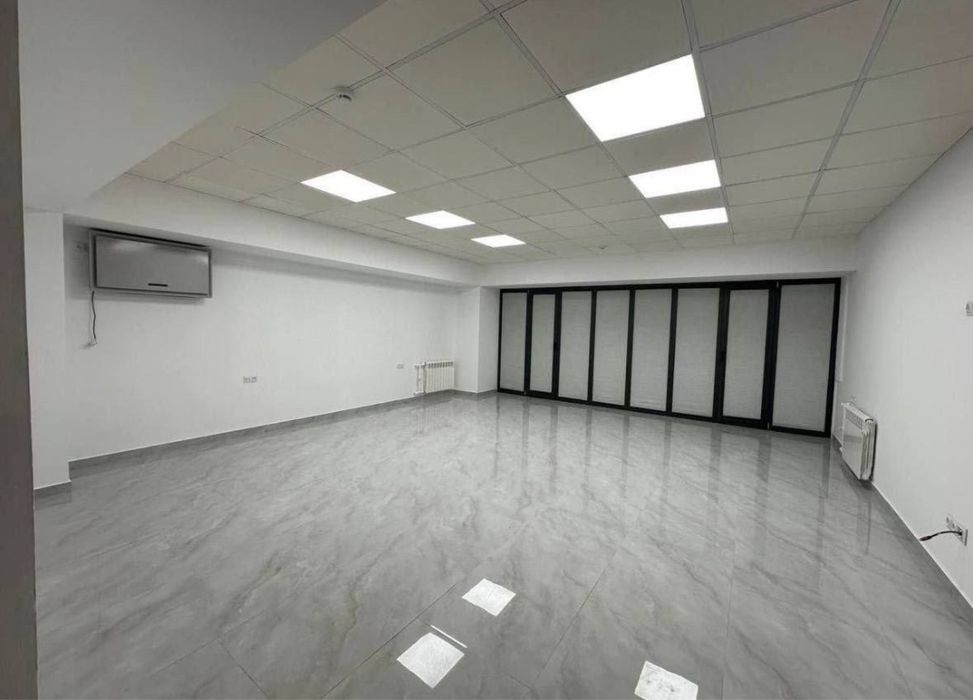 Продается офис Ор-р: Ц4, кафе Централ 206 м2