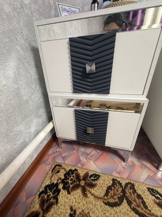Продам спальный гарнитур