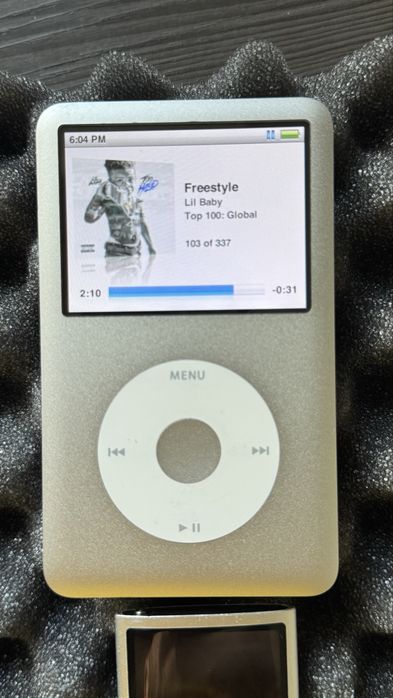 Ipod Classic 7 th 160gb, ipod nano 4 8gb, ipod nano 3 8gb