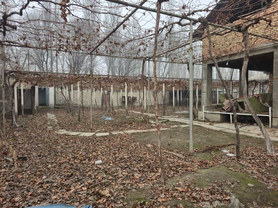 Котеж, уй, ховли, участка