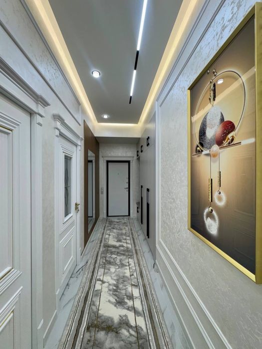 Продаётся 4-комнатная квартира в самом центре города!