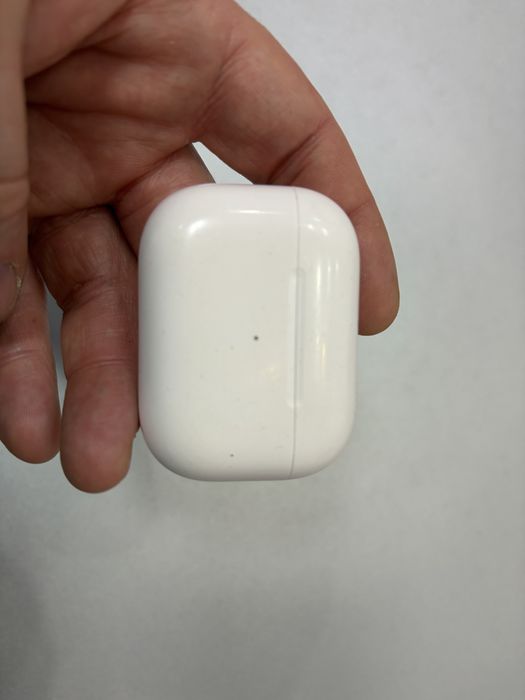 Apple AirPods Pro, Generatia 2