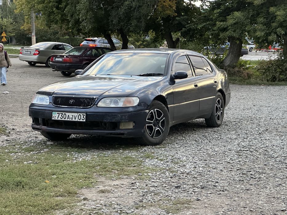 Продам тоета Аристо 1996 год