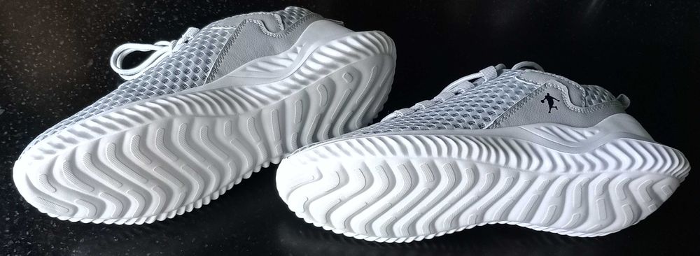 Кроссовки. Классика. Повседневные