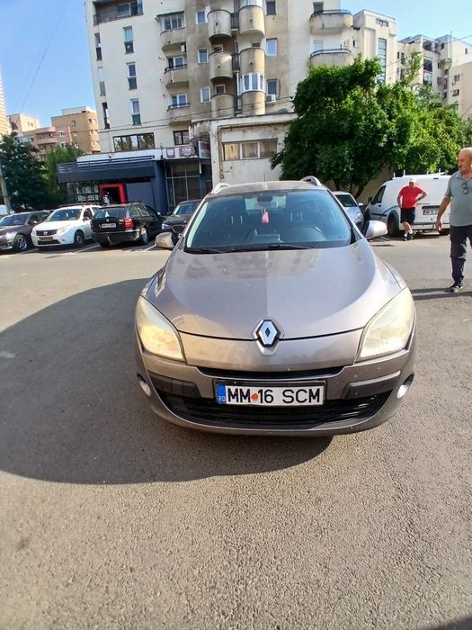 RENAULT Megane 2011 — imagine 2
