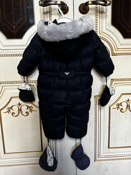 Продам детский комбинезон